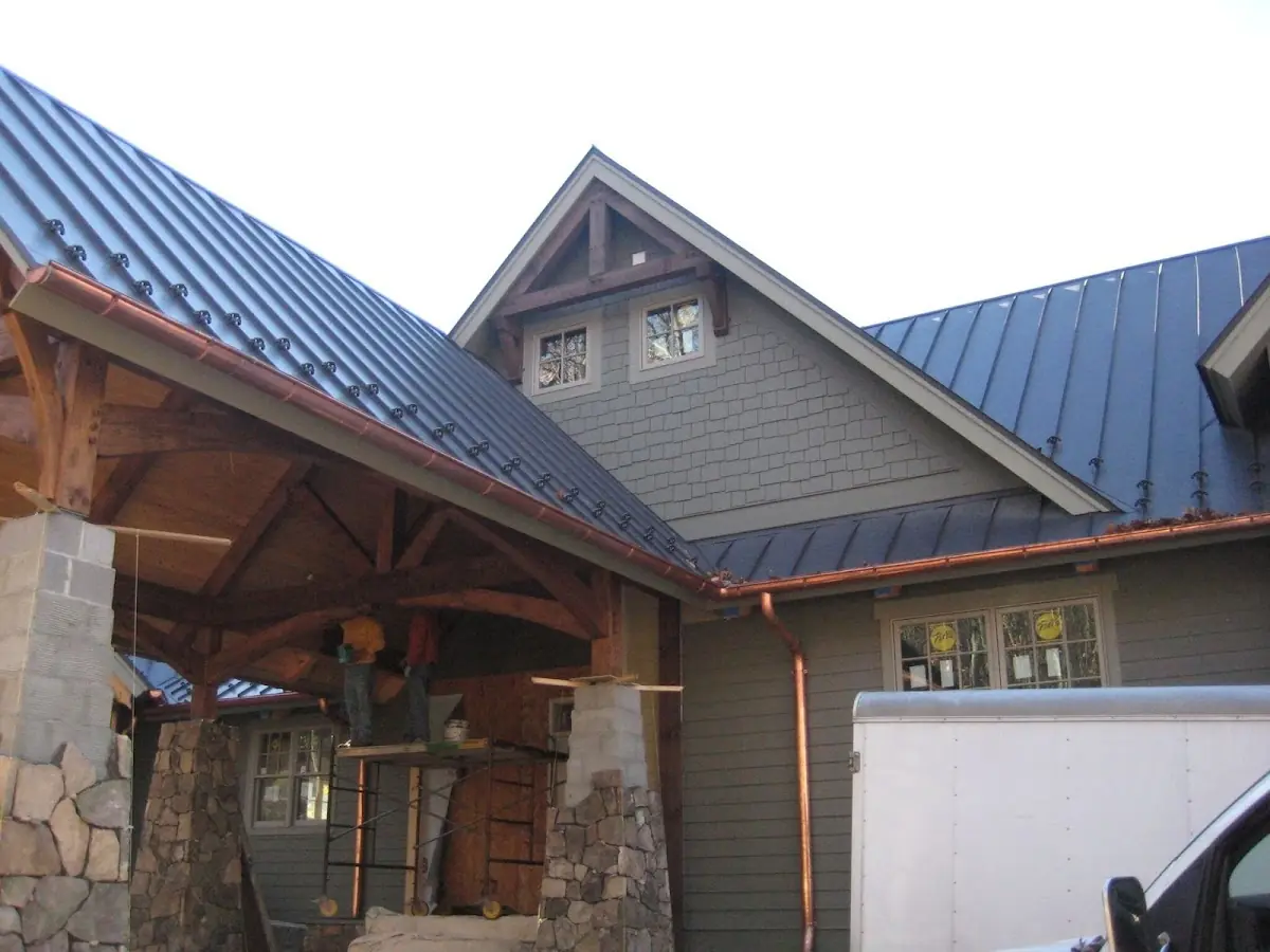 Craftsman Roofing team delivering quality roofing work in Skin Corner